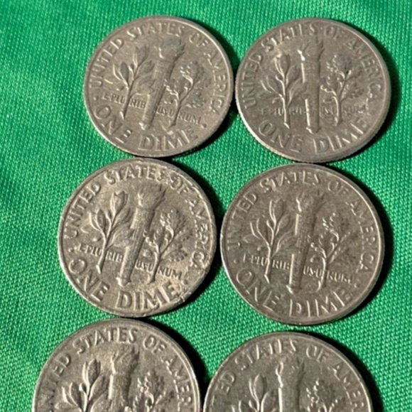 Lot of (6)Sue Roosevelt Dimes. 1967/68/69/70/71/72 #205925375675 - Picture 2 of 5